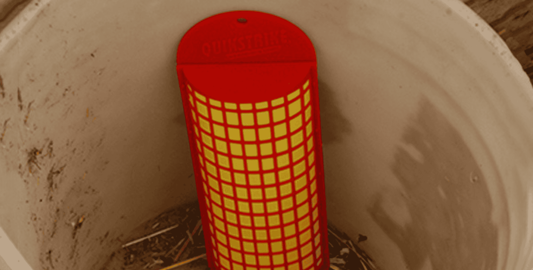 QUIKSTRIKE FLY ABATEMENT STRIP IN BUCKET 2